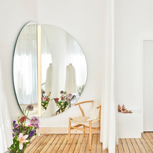 Miroir Luna Light Corner taille L 200 x 200 cm Miroir Luna Light Corner taille L 200 x 200 cm